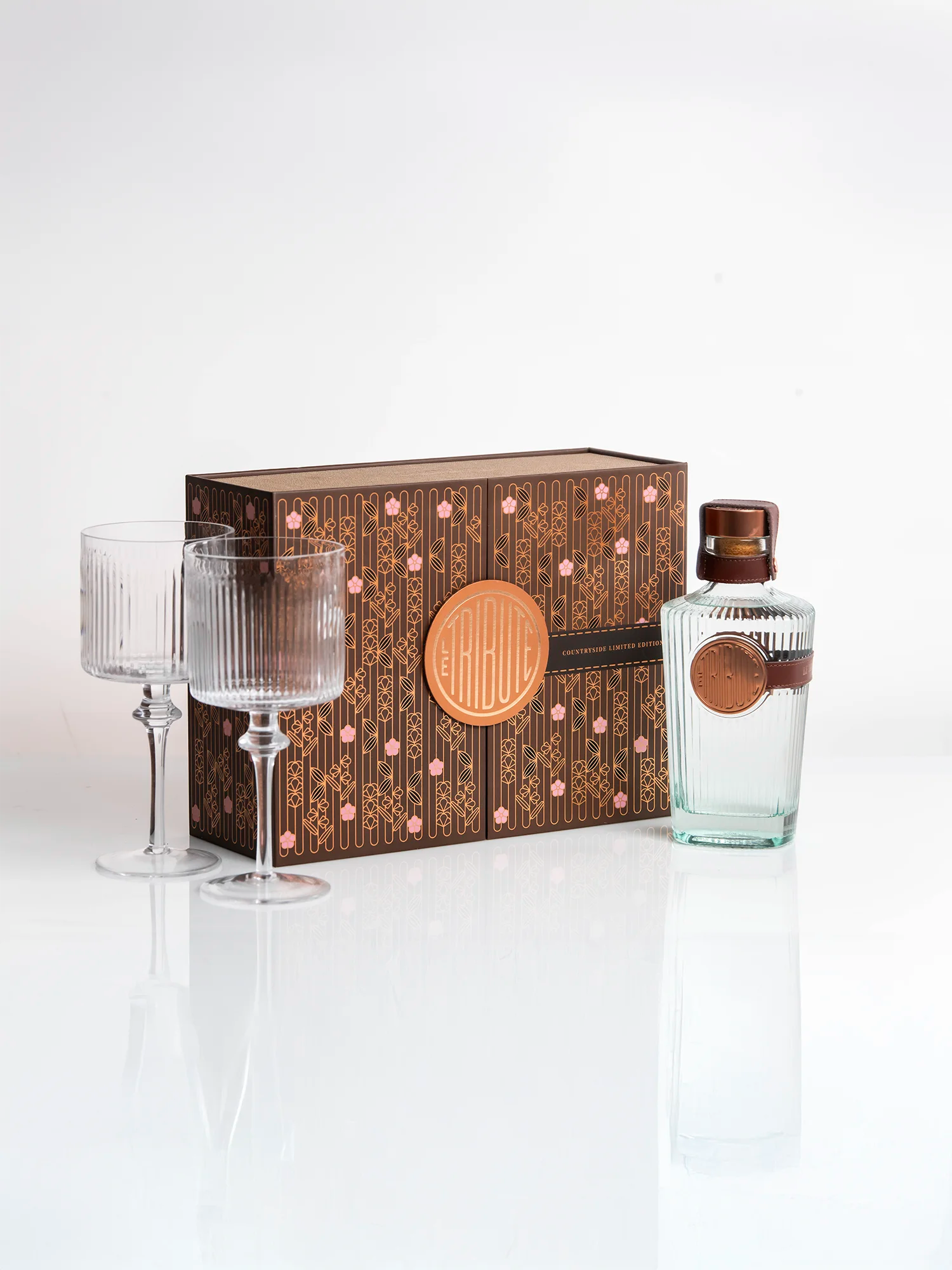 LE TRIBUTE Countryside Gin Box 2 balloon limited