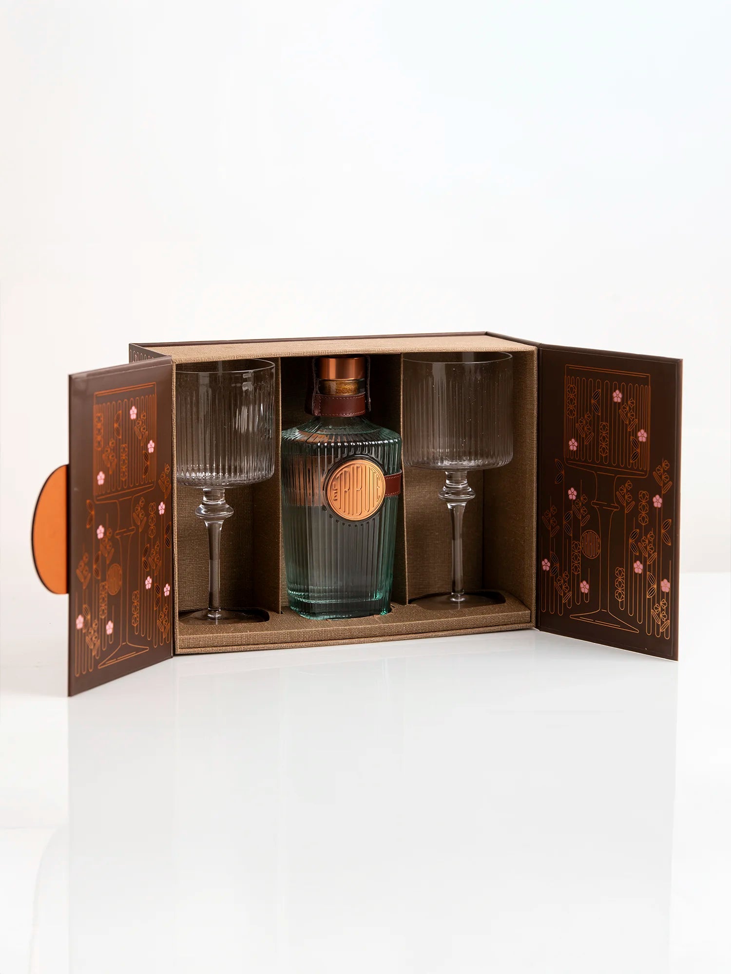 LE TRIBUTE Countryside Gin Box 2 balloon limited