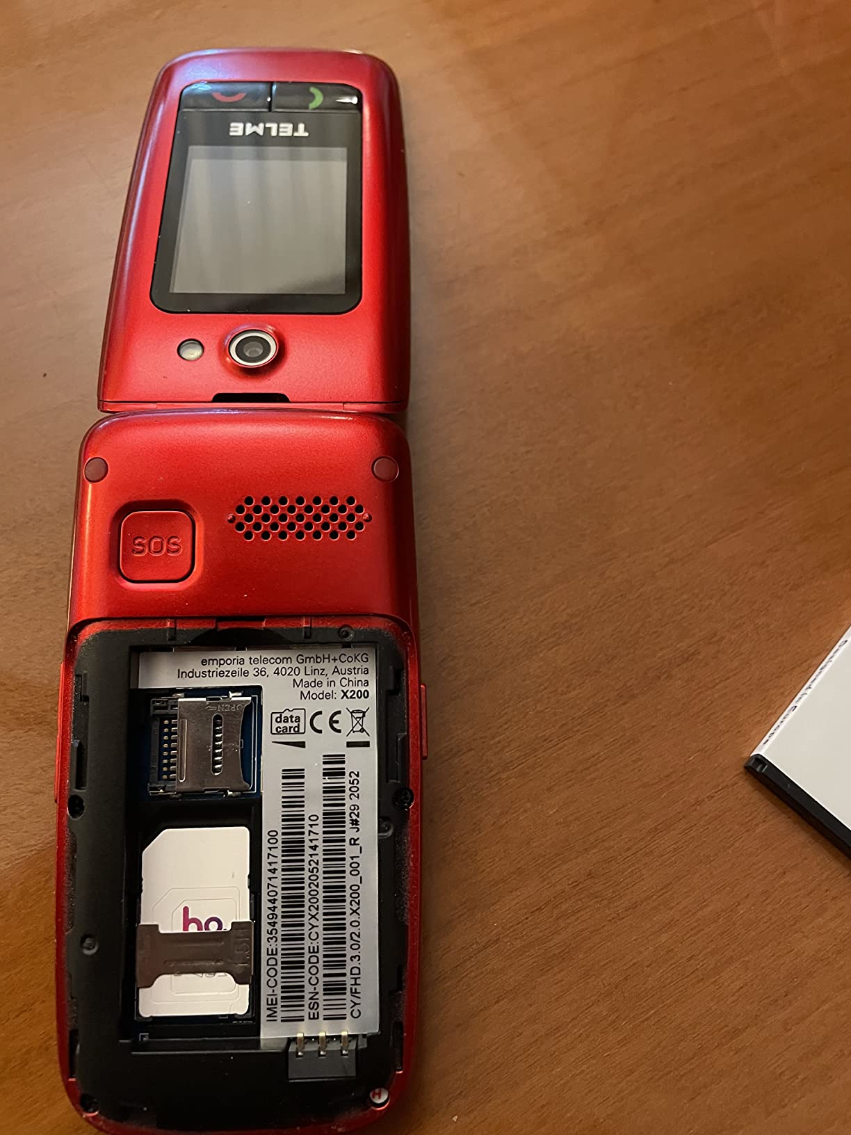 Emporia Telme X200 Telefono conchiglia rosso 2.4" SOS